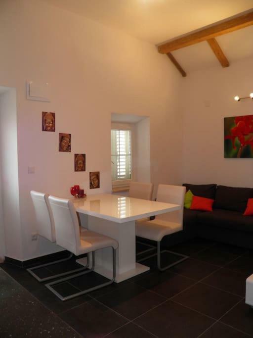 Romantic Apartment Donje Celo Exteriör bild